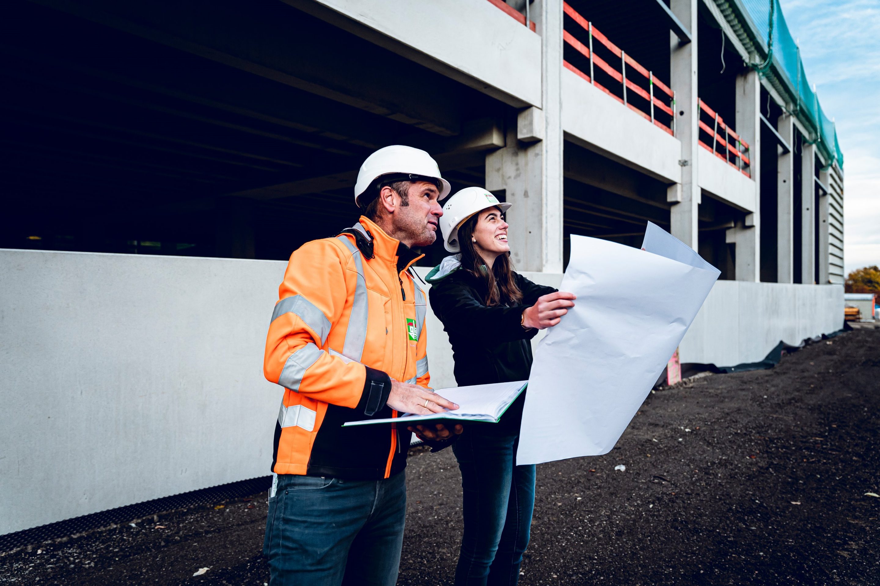 Glass Bau Ausbildung Betonfertigteilbauer Einblick klein 1